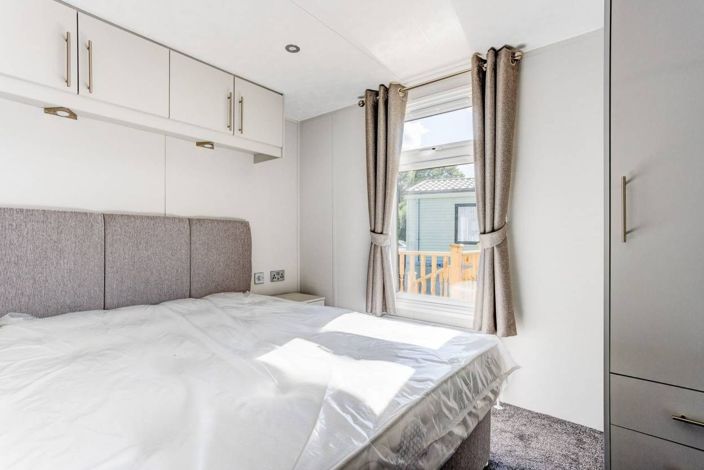 Image No.6-2 Bed Park Home for sale