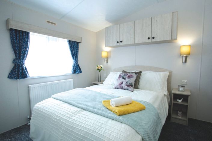 Image No.6-2 Bed Park Home for sale