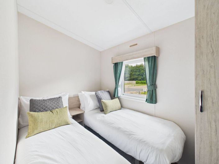 Image No.9-2 Bed Park Home for sale