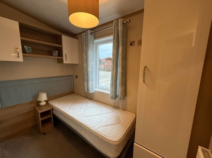 Image No.15-3 Bed Park Home for sale