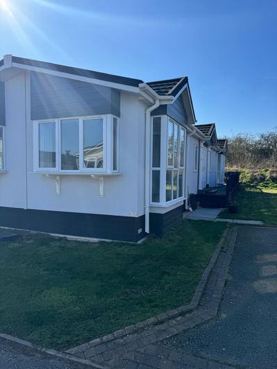 Image No.21-2 Bed Park Home for sale