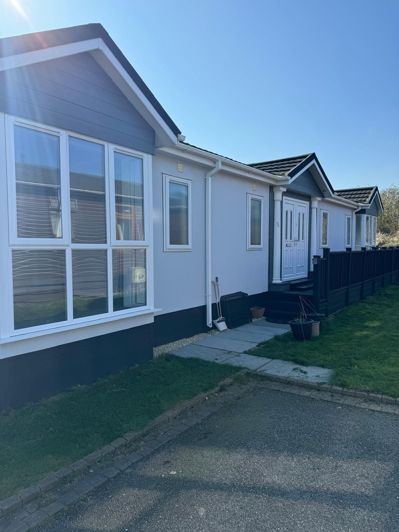 Image No.23-2 Bed Park Home for sale