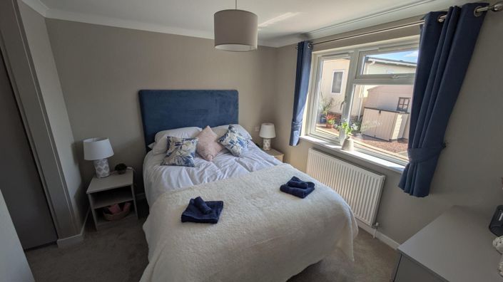 Image No.9-2 Bed Park Home for sale