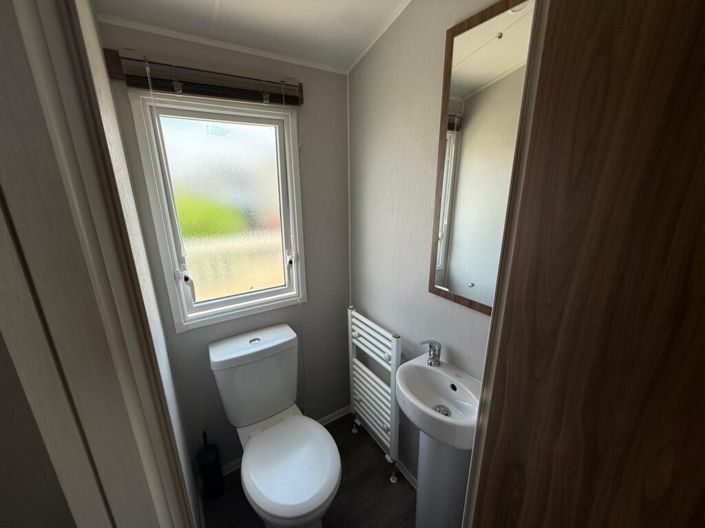 Image No.14-2 Bed Park Home for sale