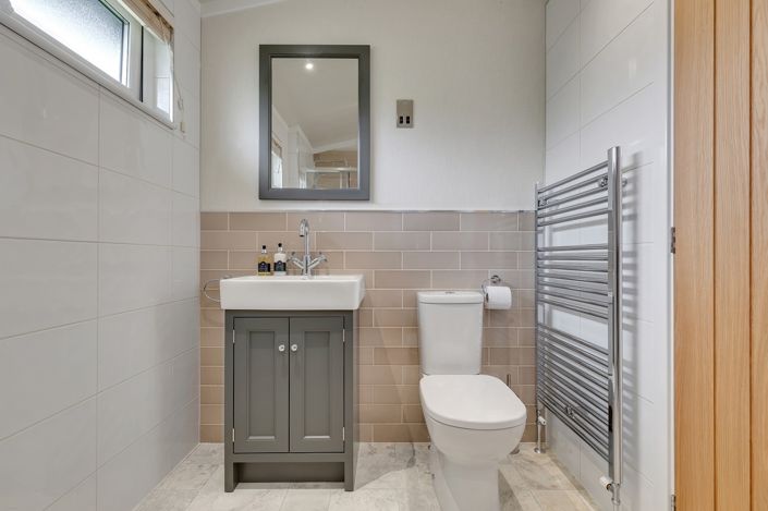 Image No.12-3 Bed Park Home for sale