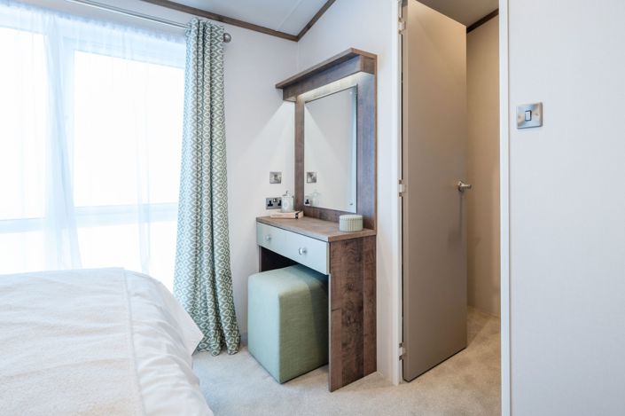 Image No.15-2 Bed Park Home for sale