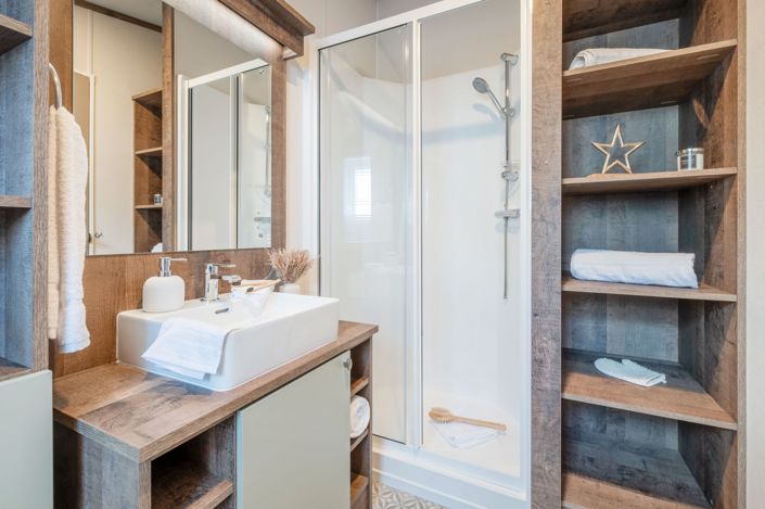 Image No.17-2 Bed Park Home for sale