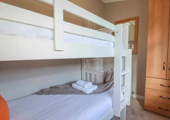 Image No.18-4 Bed Park Home for sale