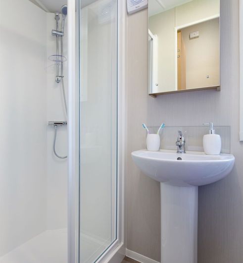 Image No.9-2 Bed Park Home for sale