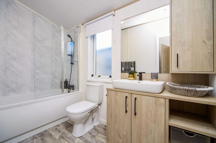 Image No.14-2 Bed Park Home for sale