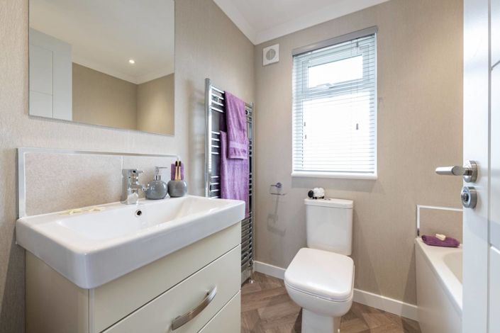 Image No.21-2 Bed Park Home for sale