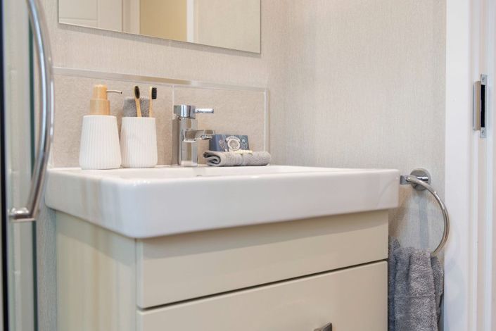 Image No.15-2 Bed Park Home for sale