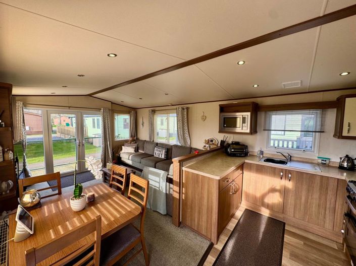 Image No.4-2 Bed Park Home for sale