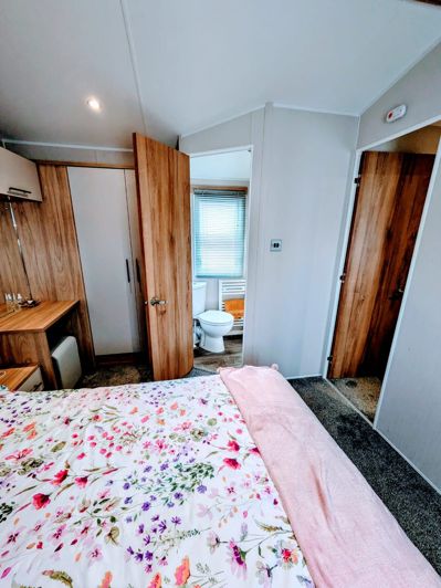 Image No.7-2 Bed Park Home for sale