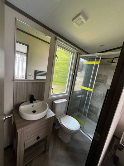 Image No.9-2 Bed Park Home for sale