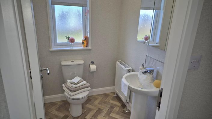 Image No.9-2 Bed Park Home for sale