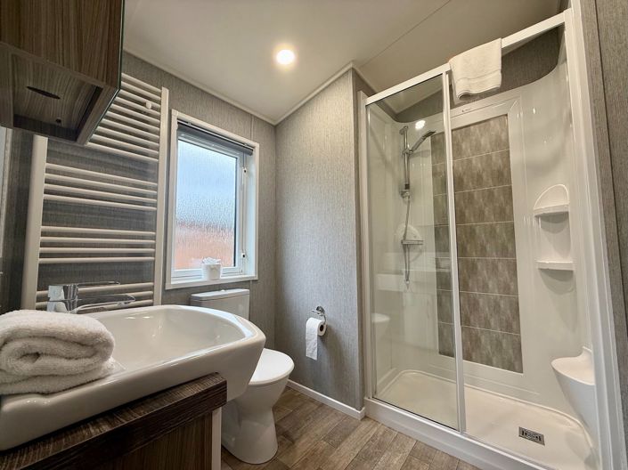 Image No.10-2 Bed Park Home for sale