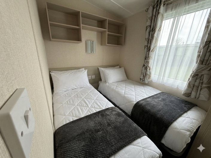 Image No.10-3 Bed Park Home for sale