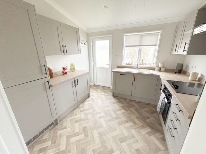 Image No.9-2 Bed Park Home for sale