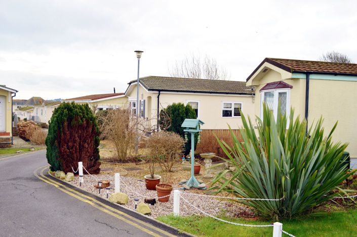 Image No.4-2 Bed Park Home for sale