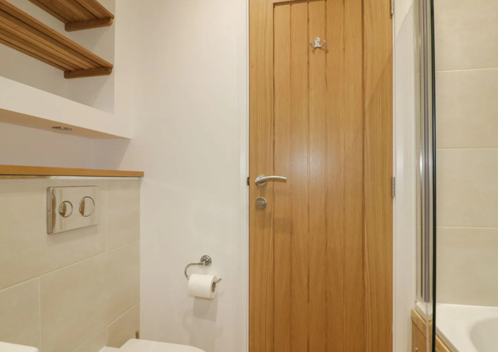 Image No.13-2 Bed Park Home for sale