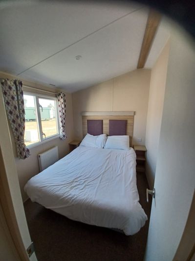 Image No.4-3 Bed Park Home for sale