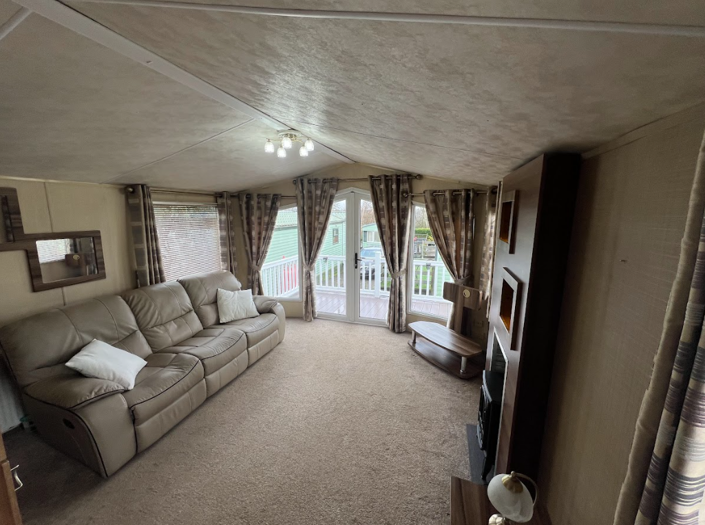 Image No.14-2 Bed Park Home for sale