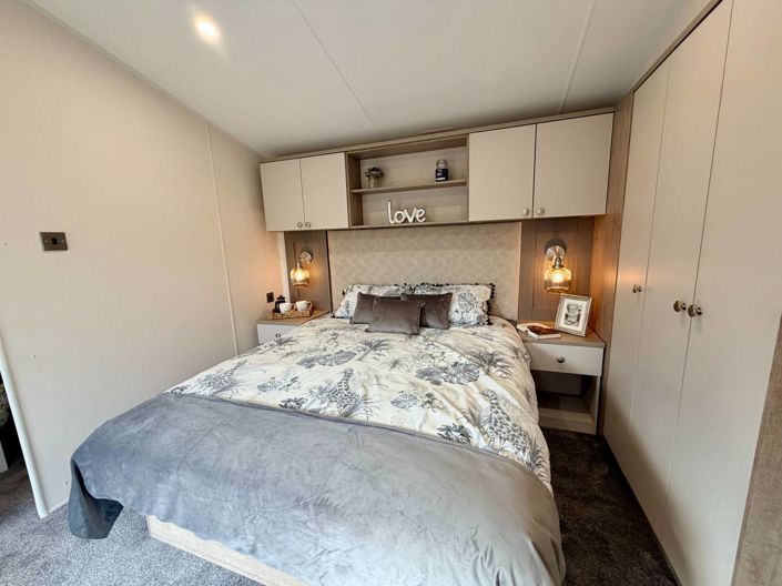 Image No.13-2 Bed Park Home for sale