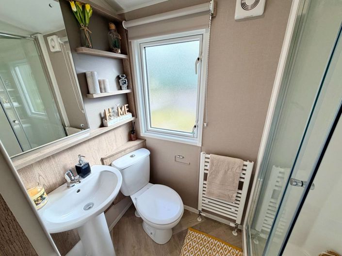 Image No.14-2 Bed Park Home for sale