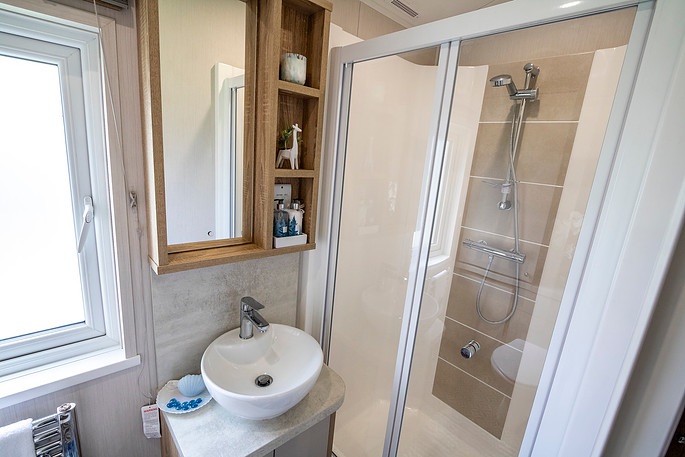 Image No.11-2 Bed Park Home for sale