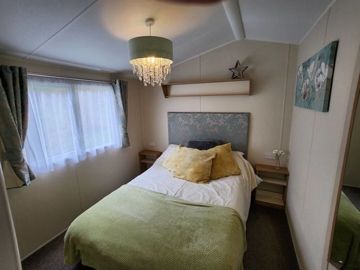 Image No.17-2 Bed Park Home for sale