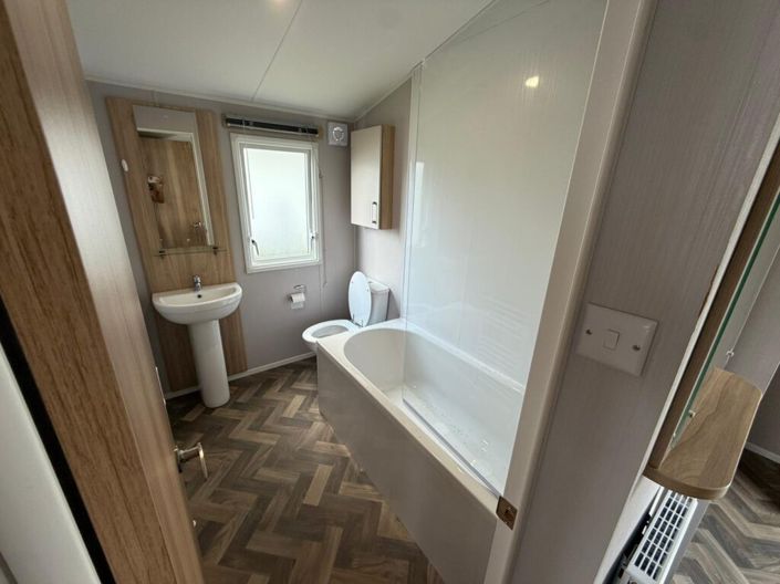 Image No.5-2 Bed Park Home for sale