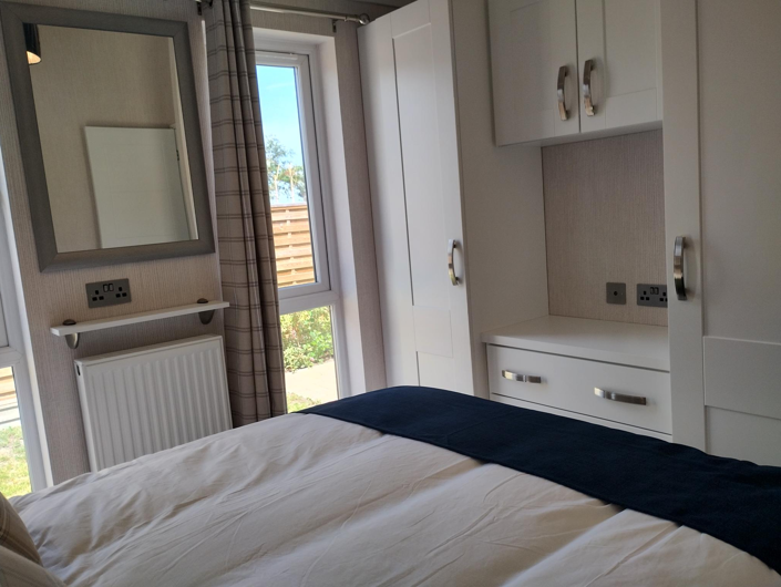 Image No.6-2 Bed Park Home for sale