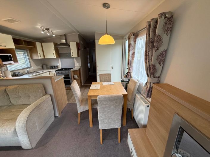 Image No.11-3 Bed Park Home for sale