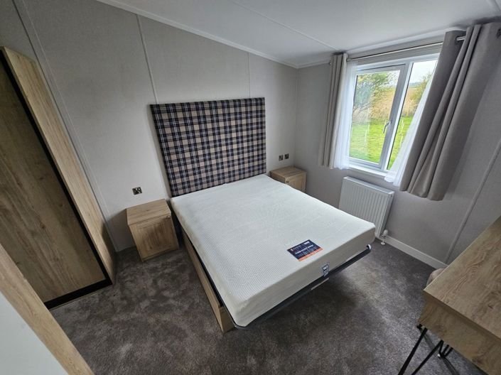 Image No.5-2 Bed Park Home for sale