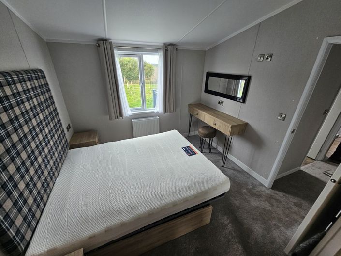 Image No.6-2 Bed Park Home for sale