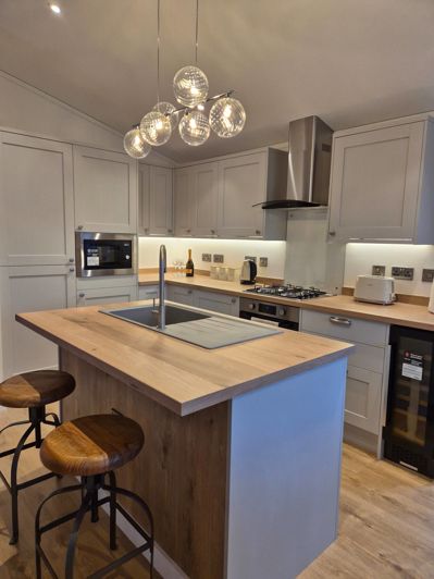 Image No.3-2 Bed Park Home for sale