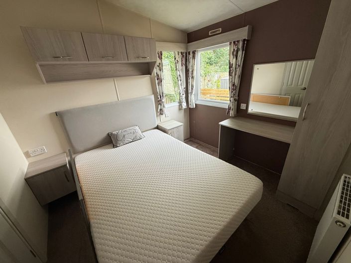 Image No.13-2 Bed Park Home for sale