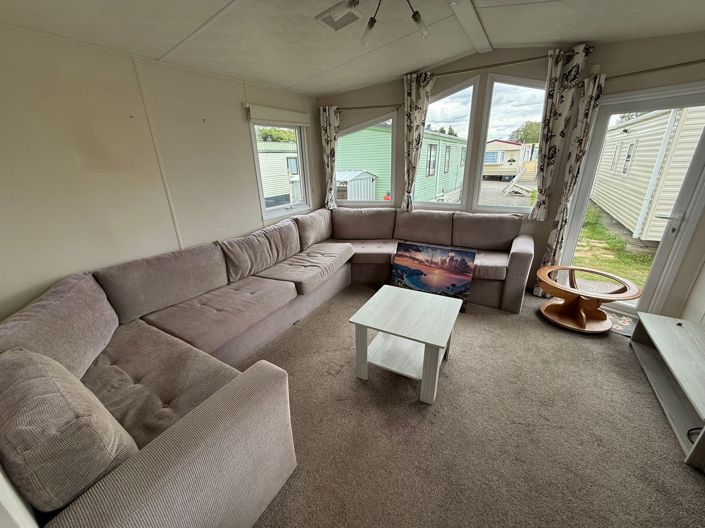 Image No.4-2 Bed Park Home for sale