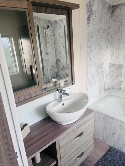 Image No.21-2 Bed Park Home for sale