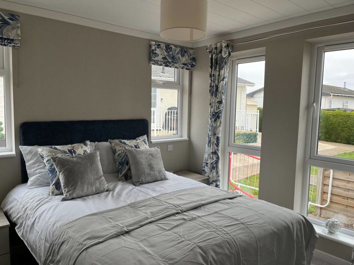 Image No.7-2 Bed Park Home for sale