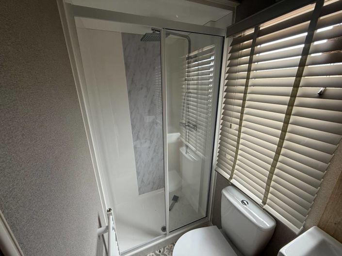 Image No.12-3 Bed Park Home for sale