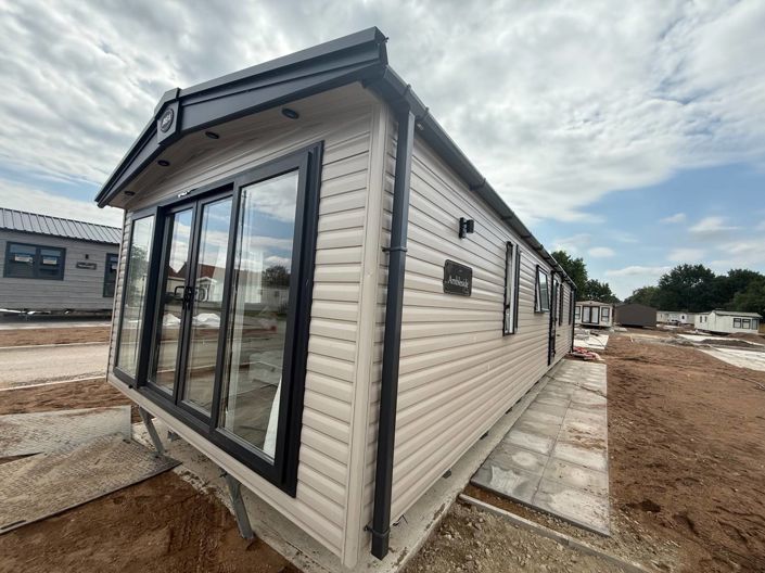 Image No.17-3 Bed Park Home for sale