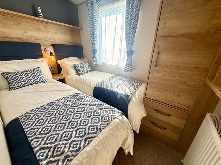 Image No.10-3 Bed Park Home for sale