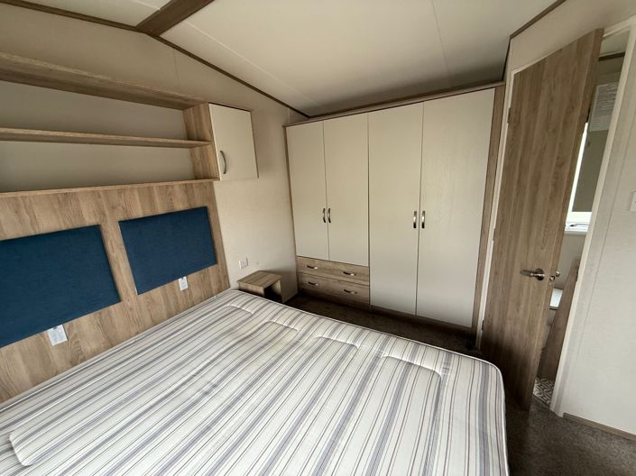 Image No.13-2 Bed Park Home for sale