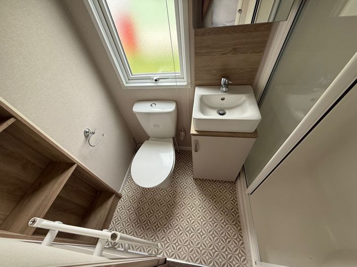 Image No.9-2 Bed Park Home for sale