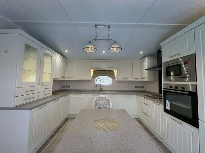 Image No.4-2 Bed Park Home for sale