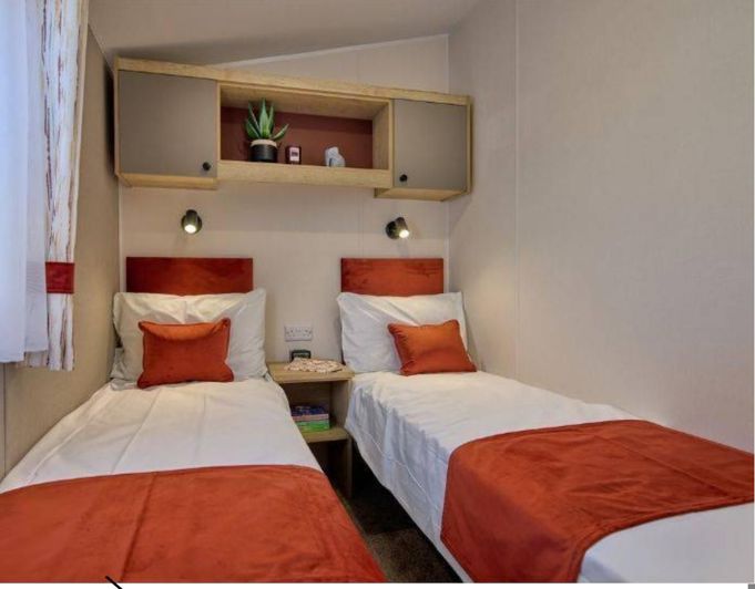 Image No.13-2 Bed Park Home for sale