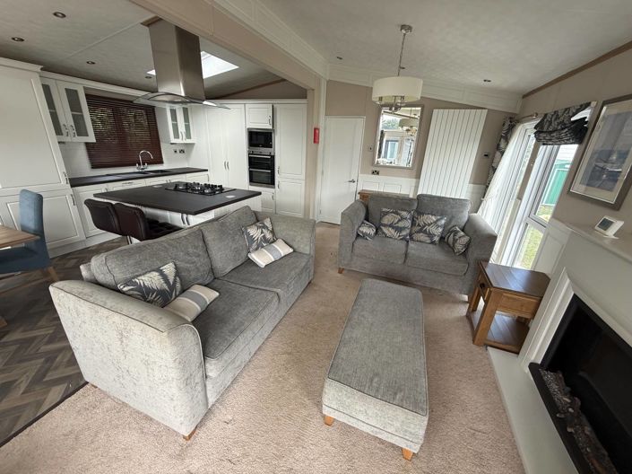 Image No.20-2 Bed Park Home for sale