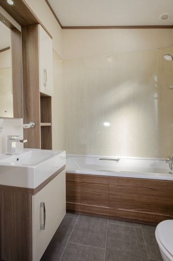 Image No.10-2 Bed Park Home for sale